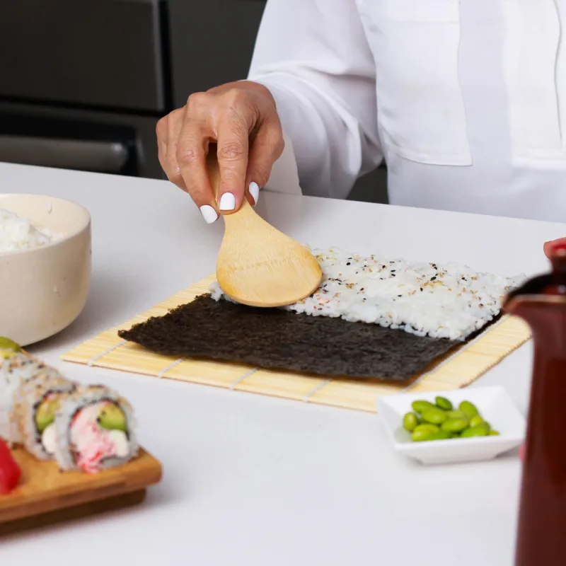 2-Piece Sushi Making Kit with Sushi Roller